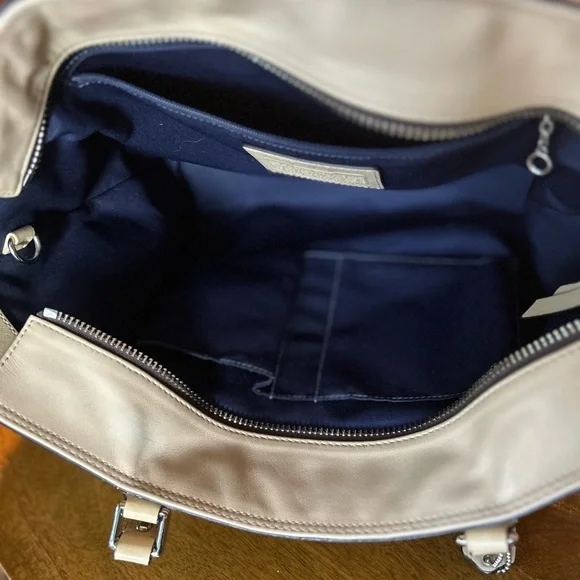Coach Beige Leather Tote Bag - Picture 8 of 12